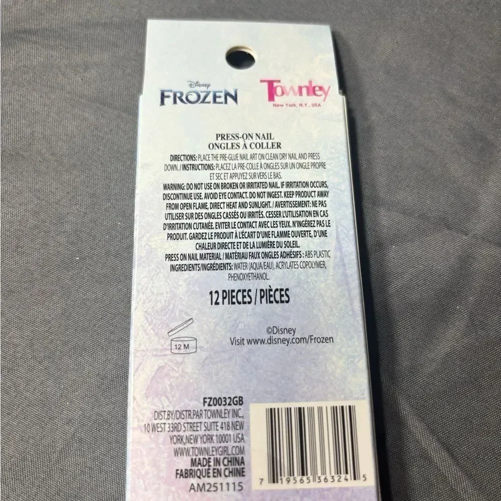 New Disney Frozen Press-On Nail Set New 12 pc Frozen Press on Nails NWT